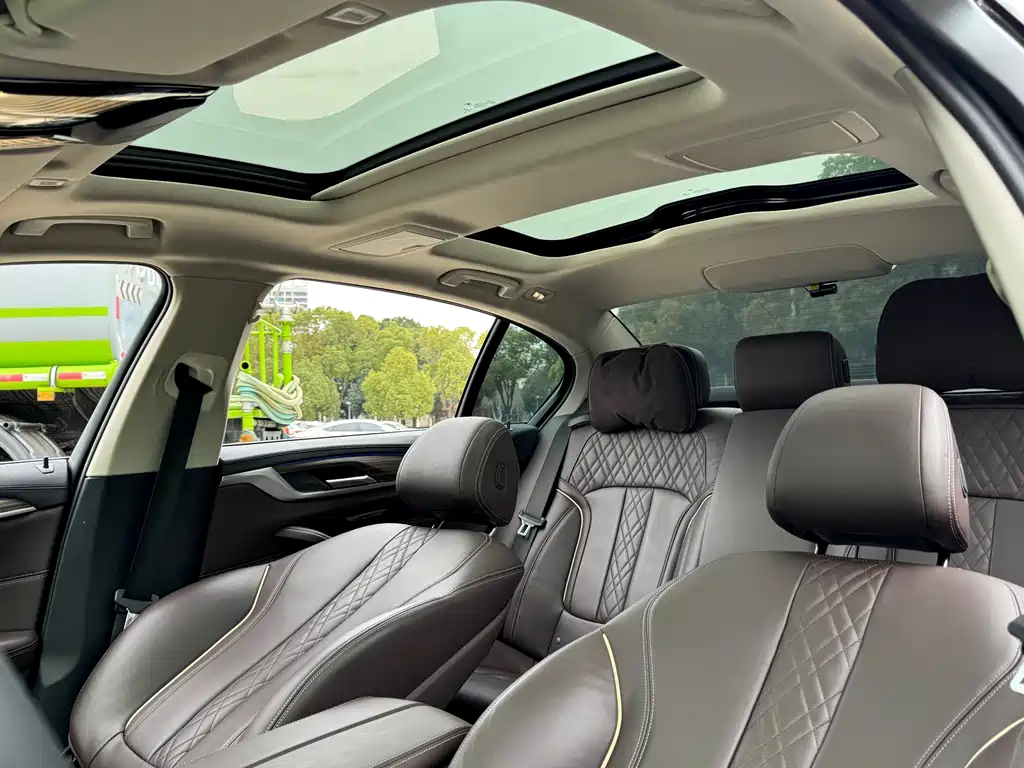 BMW 5 SERIES NEW ENERGY