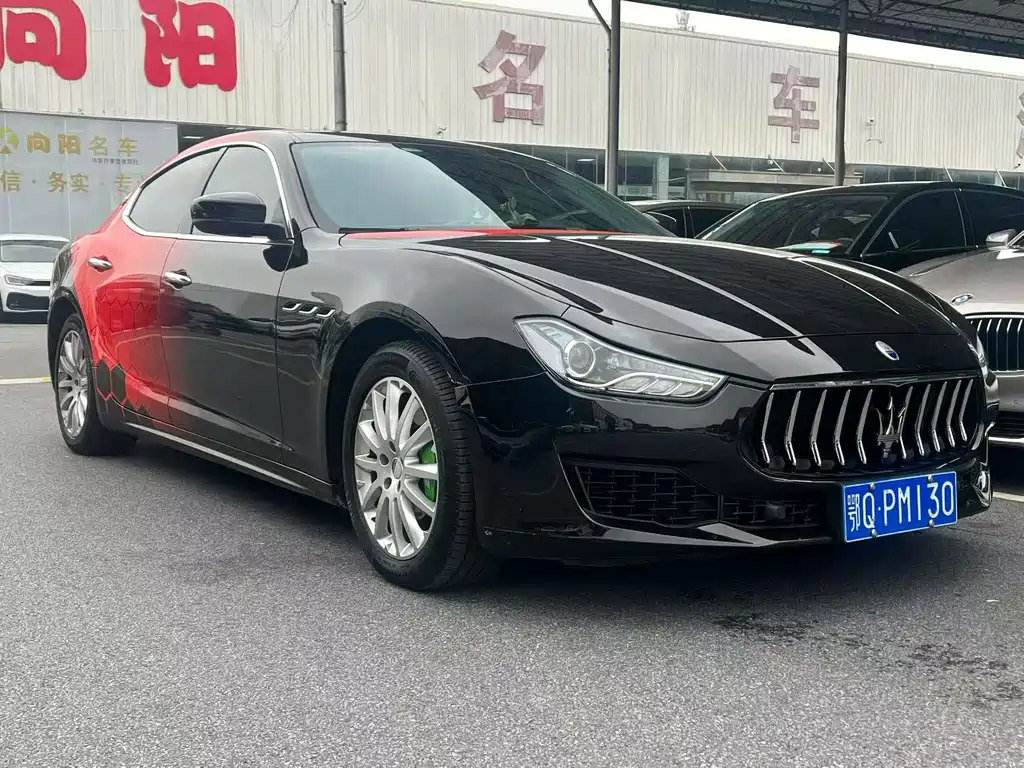 MASERATI GHIBLI