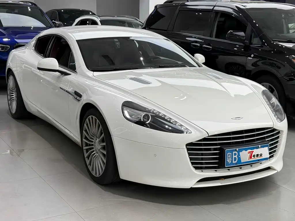 Aston Martin Rapide — миниатюра 2