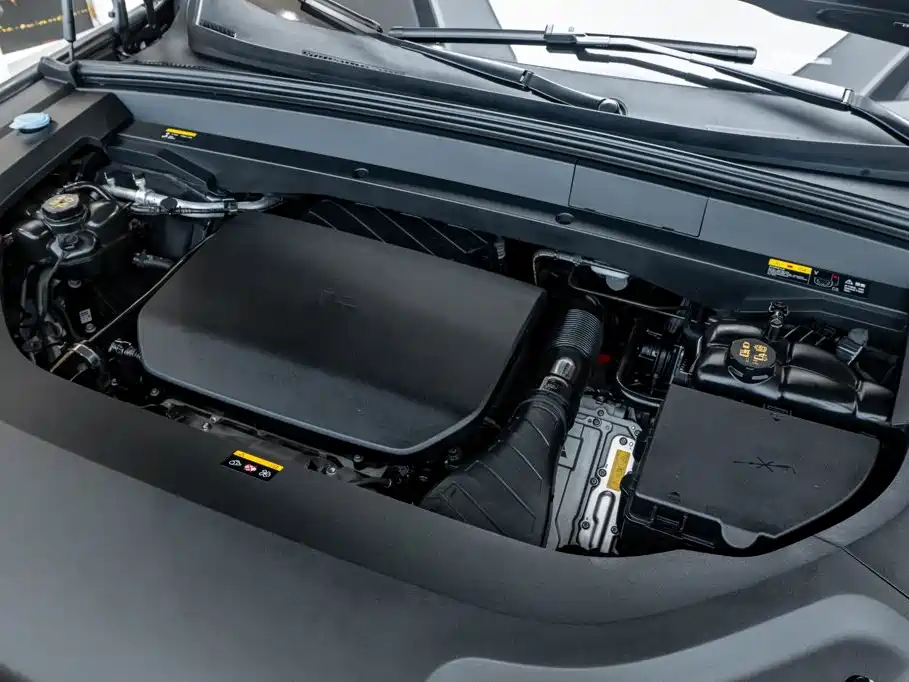 Li Auto Li L8 — миниатюра 12