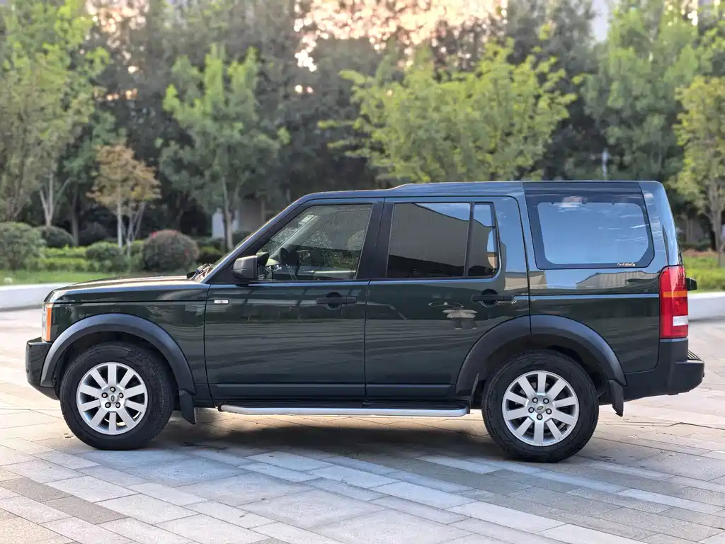 Land Rover Discovery — миниатюра 8