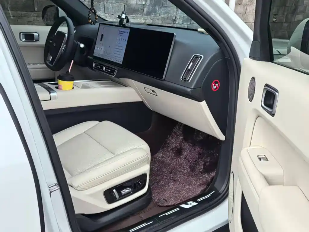 Li Auto Li L7 — миниатюра 8
