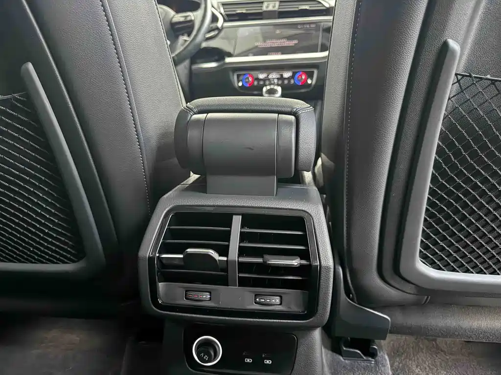 Audi Q3 — миниатюра 15