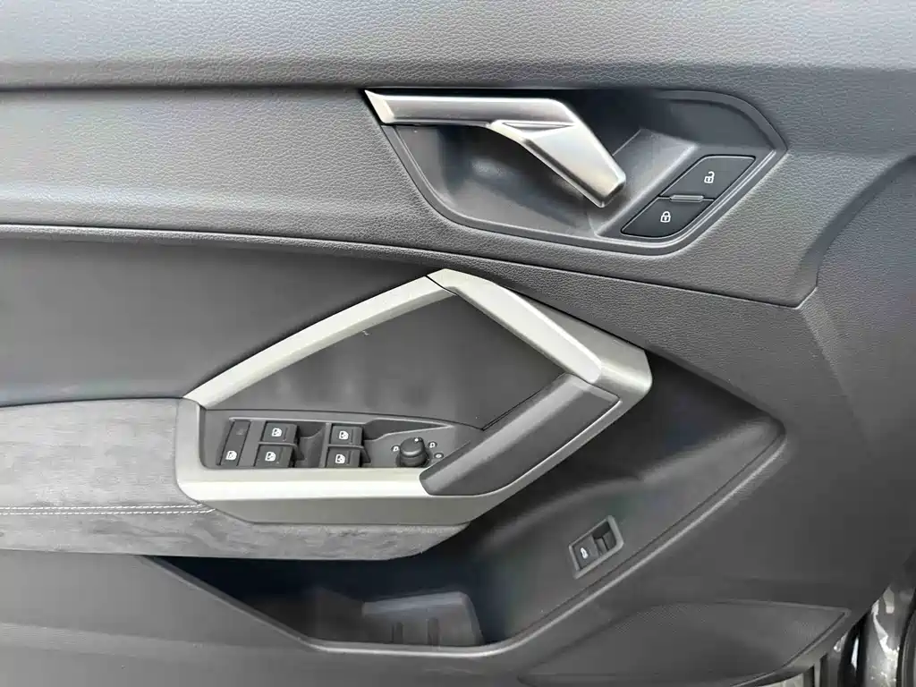 Audi Q3 — миниатюра 22