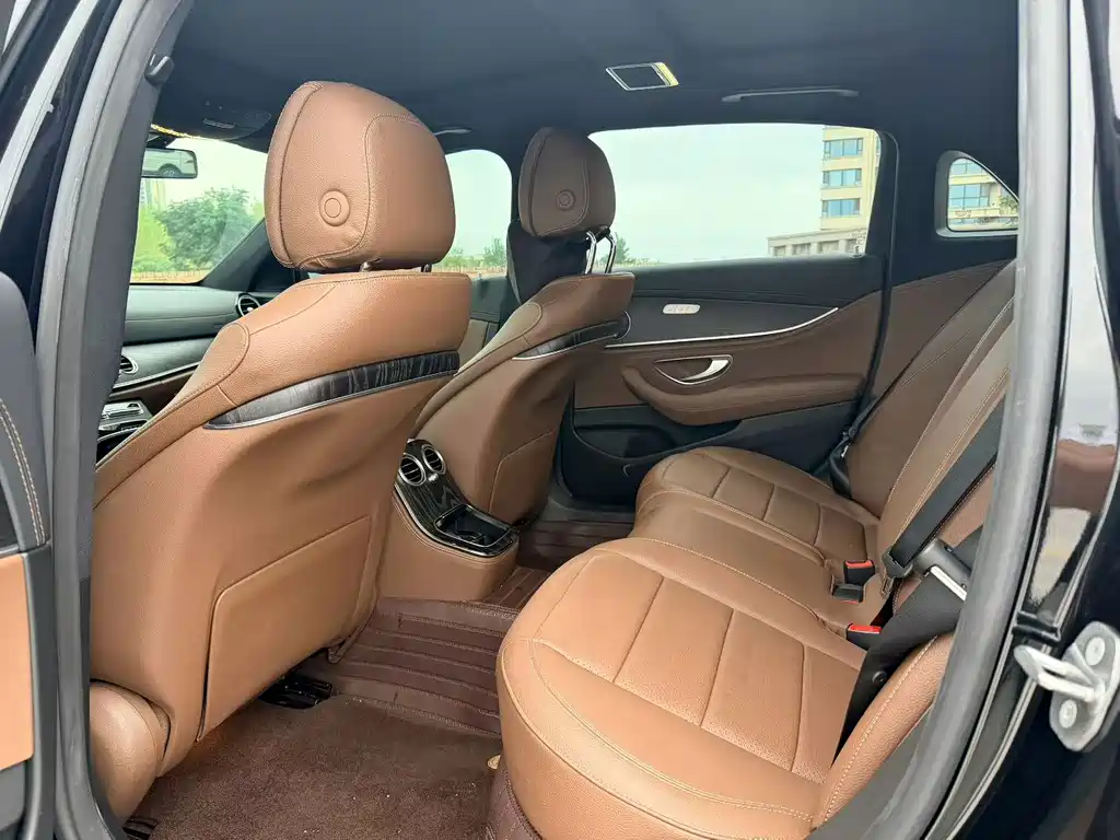 Mercedes-Benz E-Class New Energy — миниатюра 5