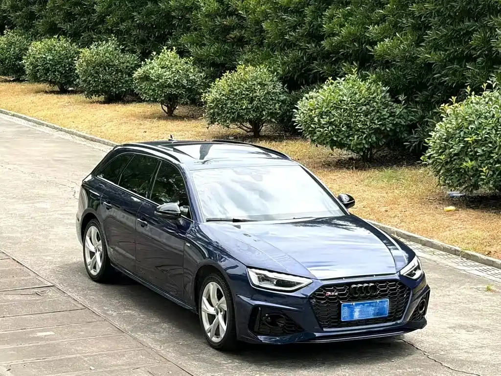 Audi A4 (Import) — миниатюра 2