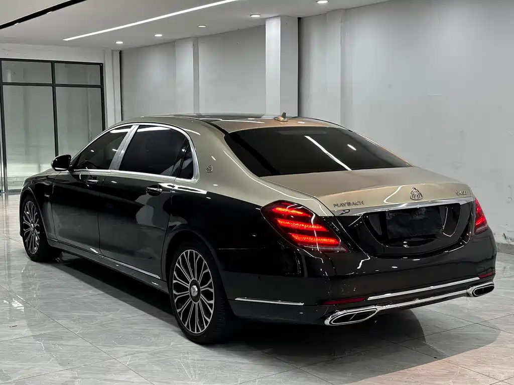 Mercedes-Benz S-Class — миниатюра 6