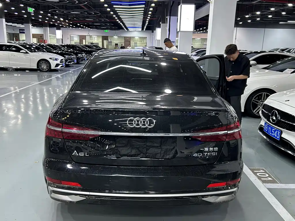 Audi A6L — миниатюра 7