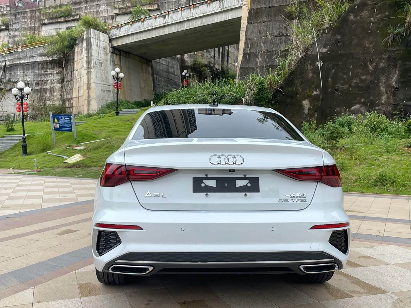 Audi A3 1.4 л 2023 г. Белый, пробег 21000 км