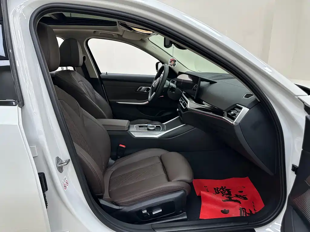 BMW i3 — миниатюра 28