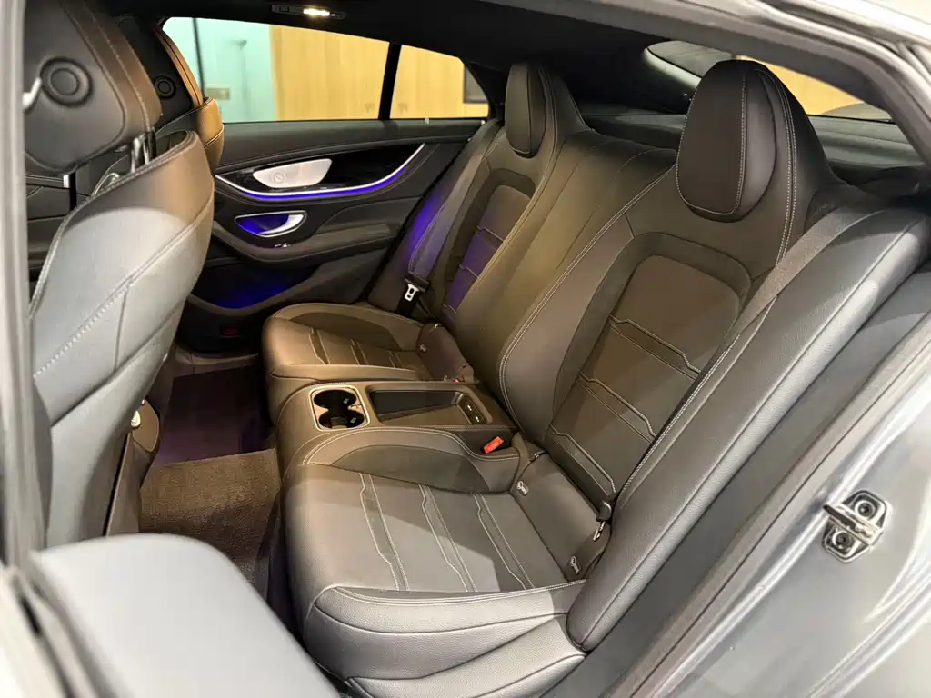 MERCEDES-BENZ AMG GT