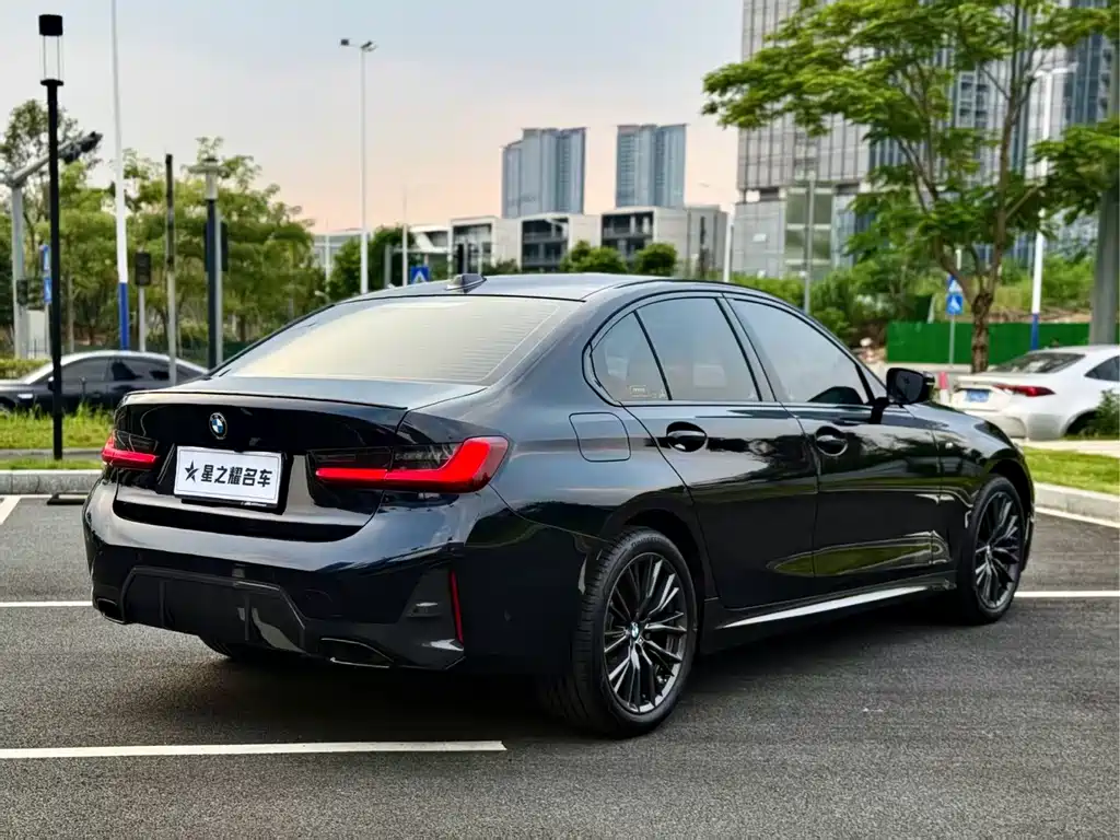BMW 3 Series — миниатюра 4