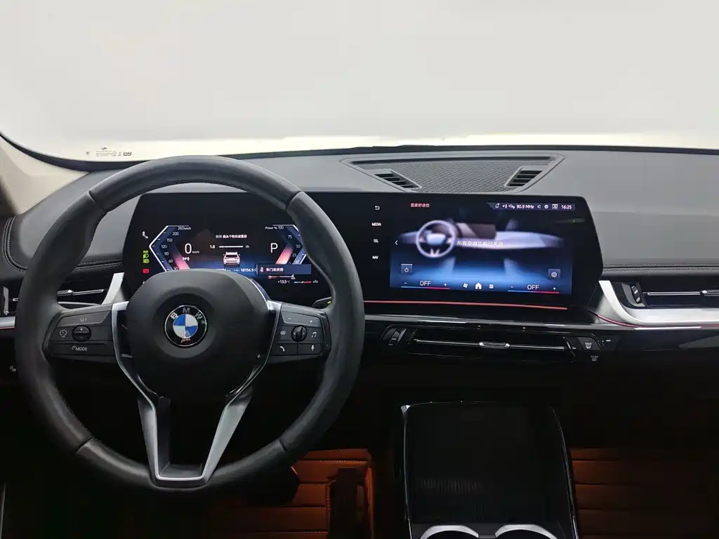 BMW X1 — миниатюра 11