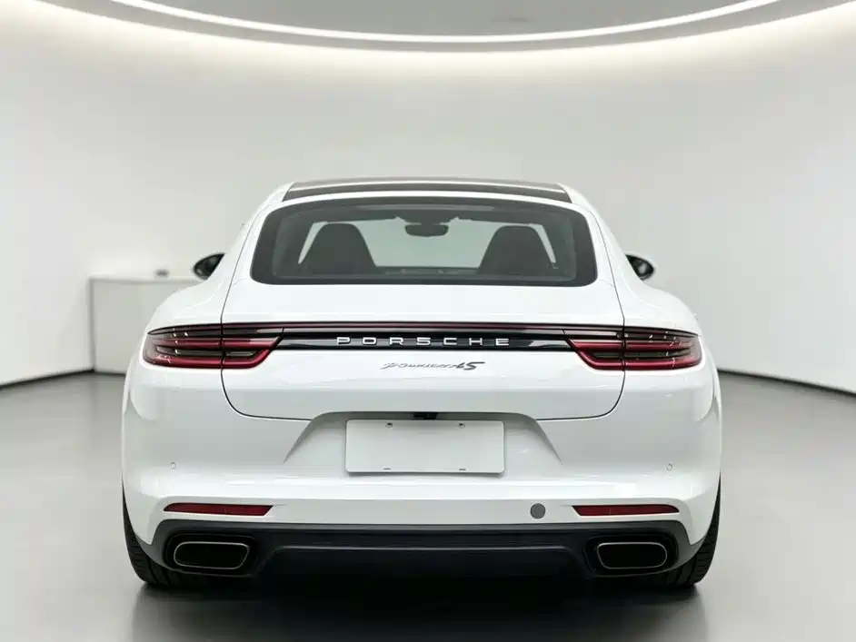 Porsche Panamera — миниатюра 7