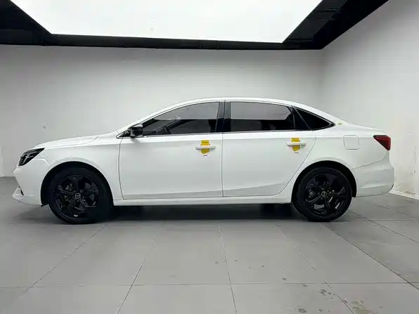 Roewe i6 MAX — миниатюра 8