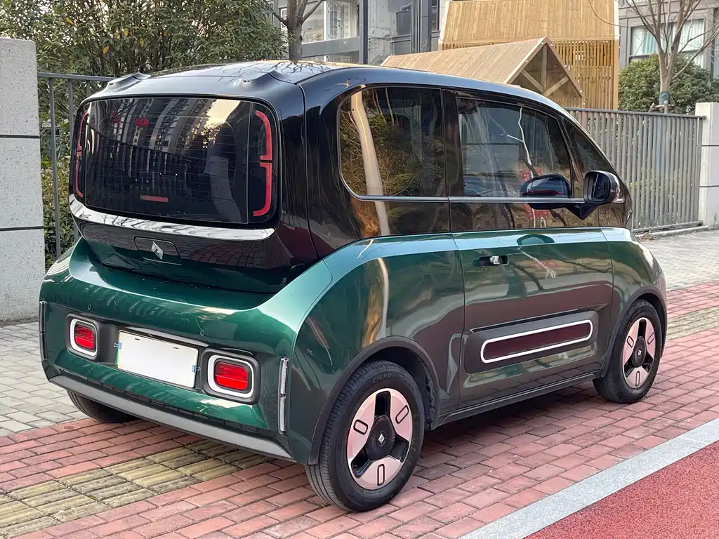 BAOJUN KIWI EV