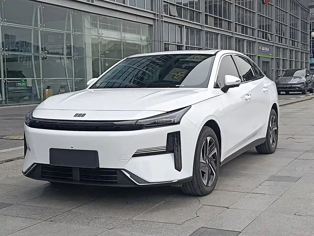 GEELY GALAXY GALAXY L6