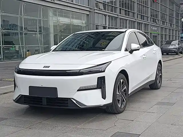 geely-galaxy galaxy-l6