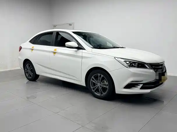 Changan Eado DT — миниатюра 3