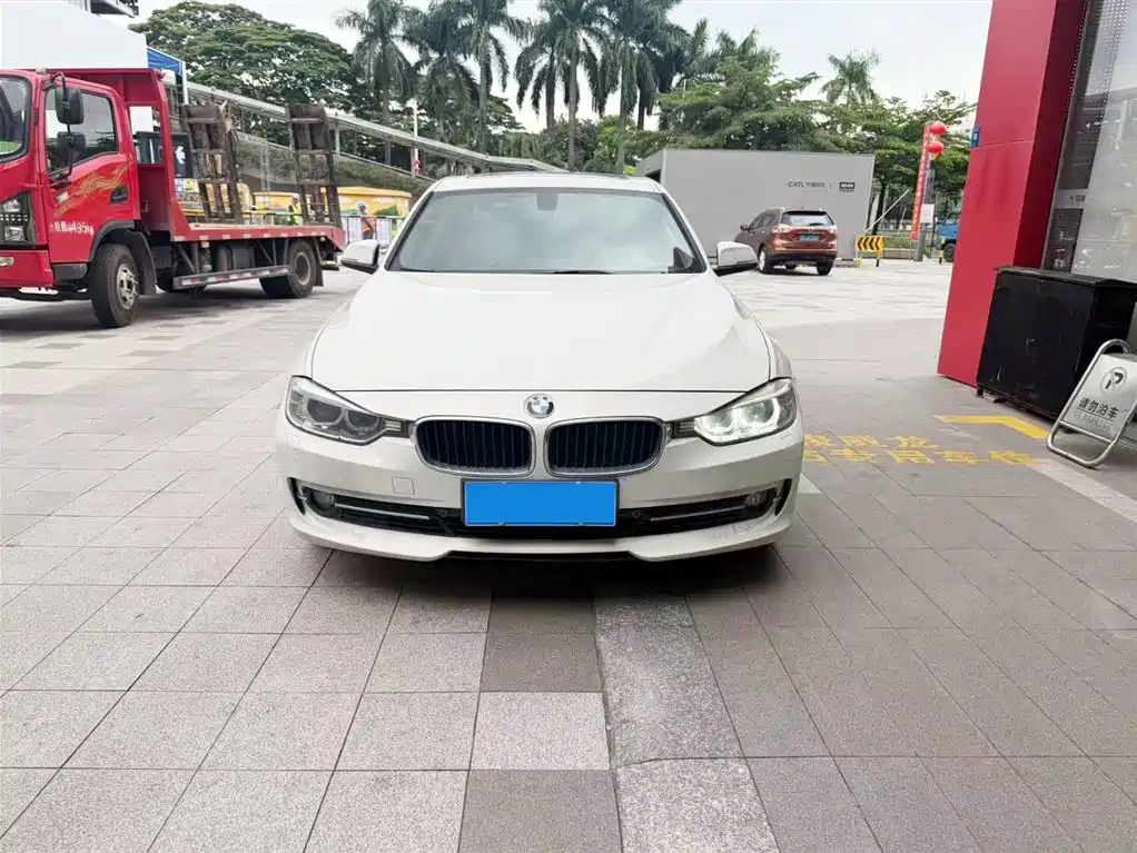 BMW 3 Series 2015