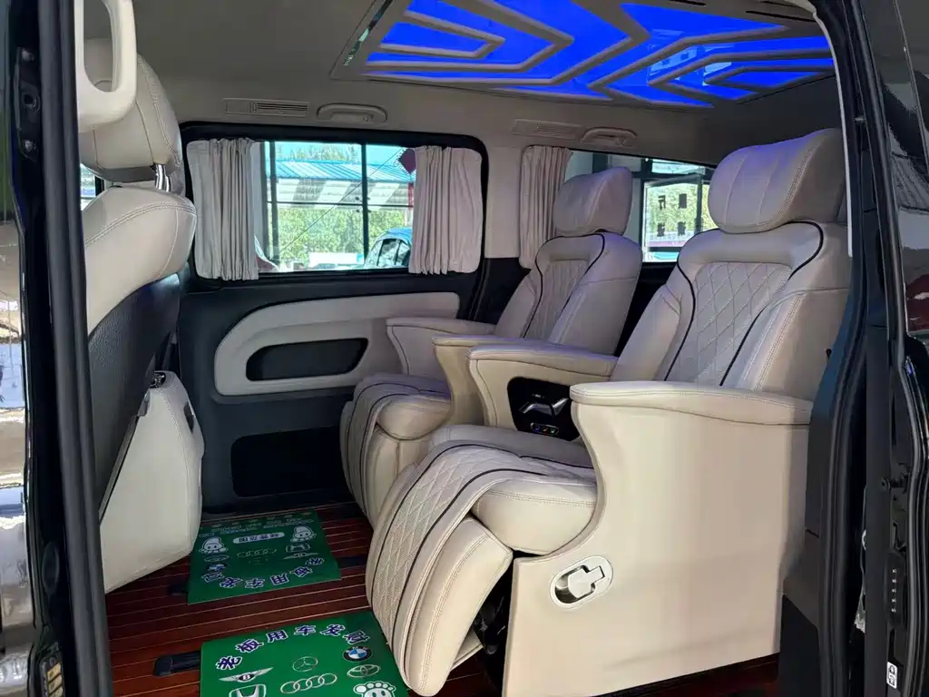 Mercedes-Benz Vito — миниатюра 5