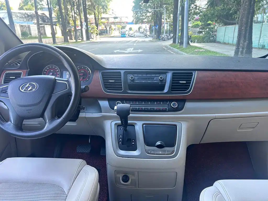 SAIC MAXUS CHASE G10