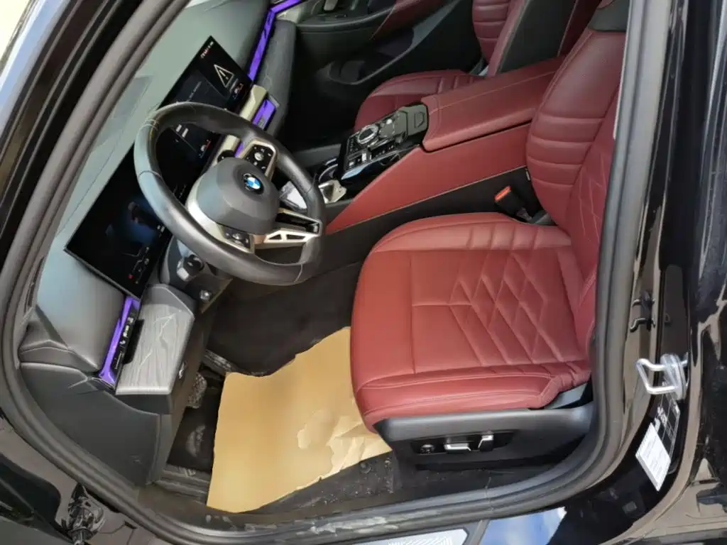 BMW 5 Series — миниатюра 15