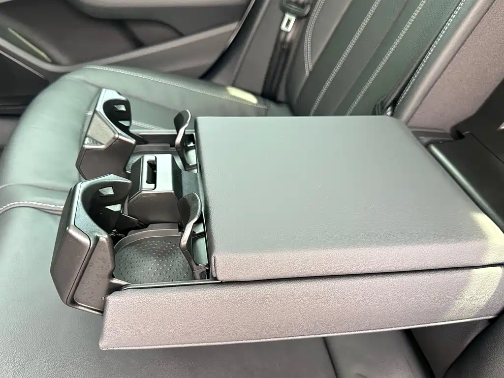 Audi A4L — миниатюра 16