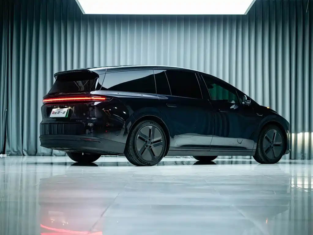Li Auto Идеальный I8 — миниатюра 9