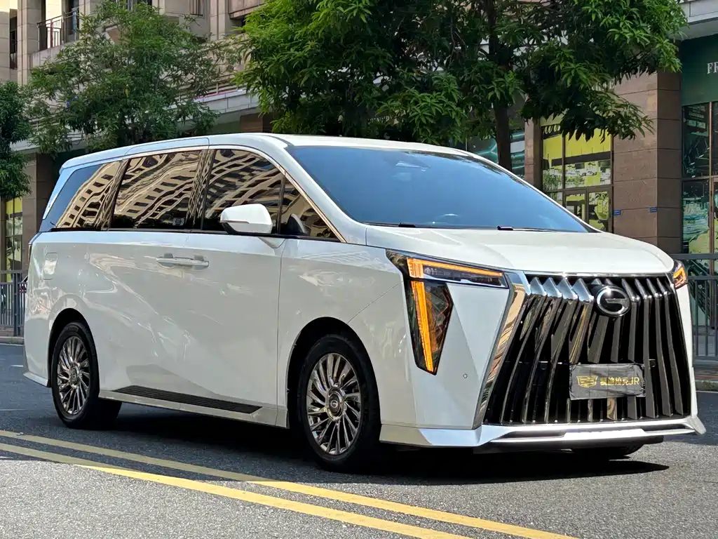 GAC Motor Trumpchi M8 — миниатюра 3