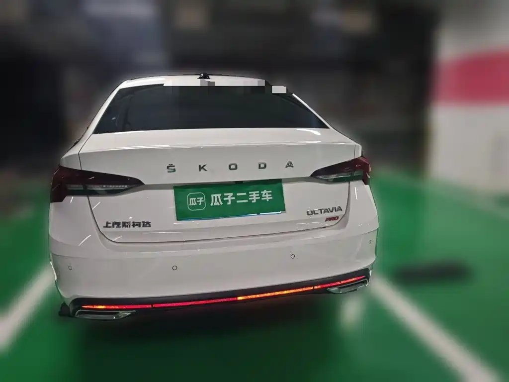 Skoda Octavia — миниатюра 3