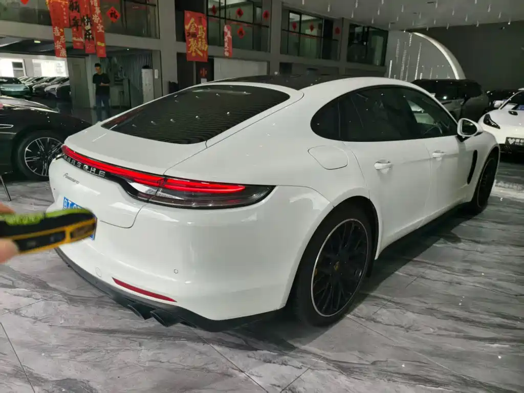 Porsche Panamera — миниатюра 14
