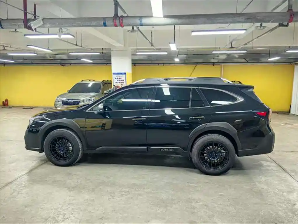 SUBARU OUTBACK