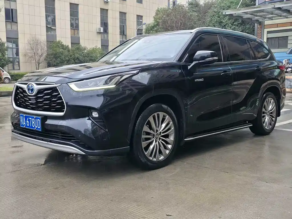 Toyota Highlander 2022