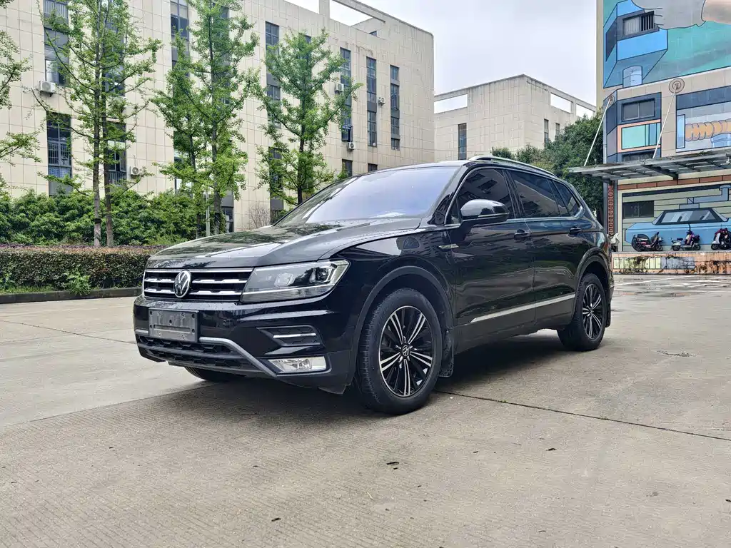 Volkswagen Tiguan L 2021