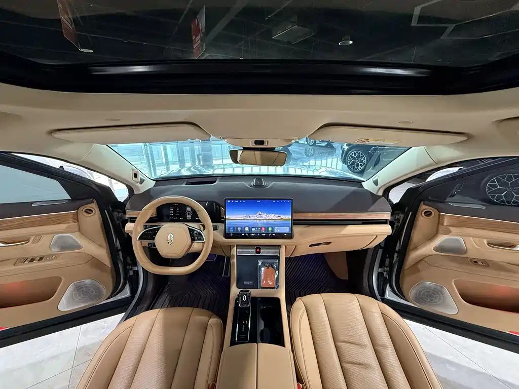 HONGMENG ZHIXING ASK THE WORLD M7