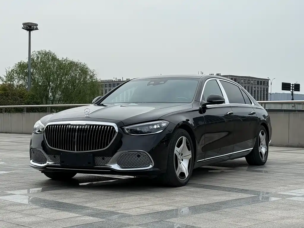 Mercedes-Benz S-Class 2023