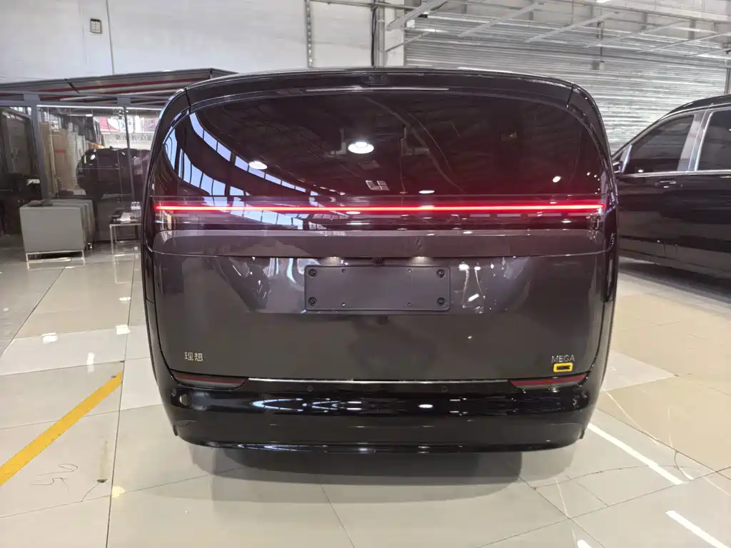 Li Auto Li MEGA — миниатюра 14