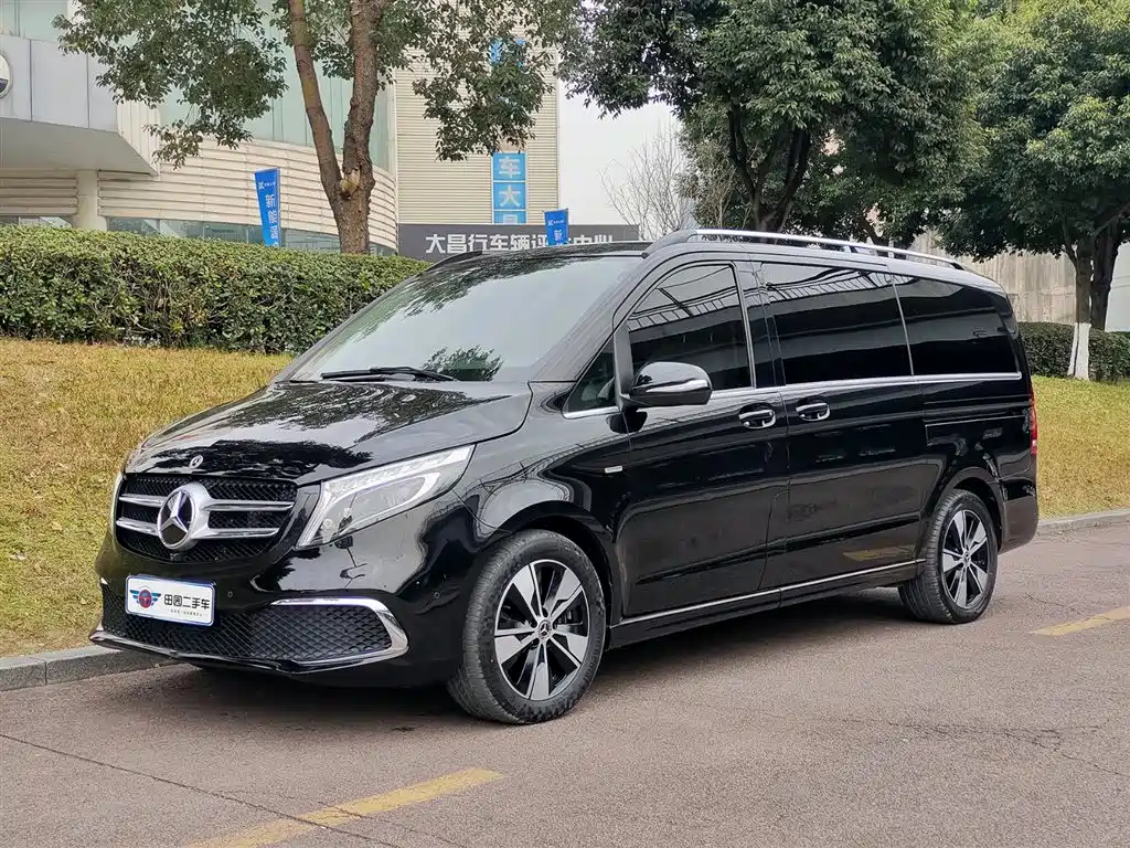 MERCEDES-BENZ V CLASS