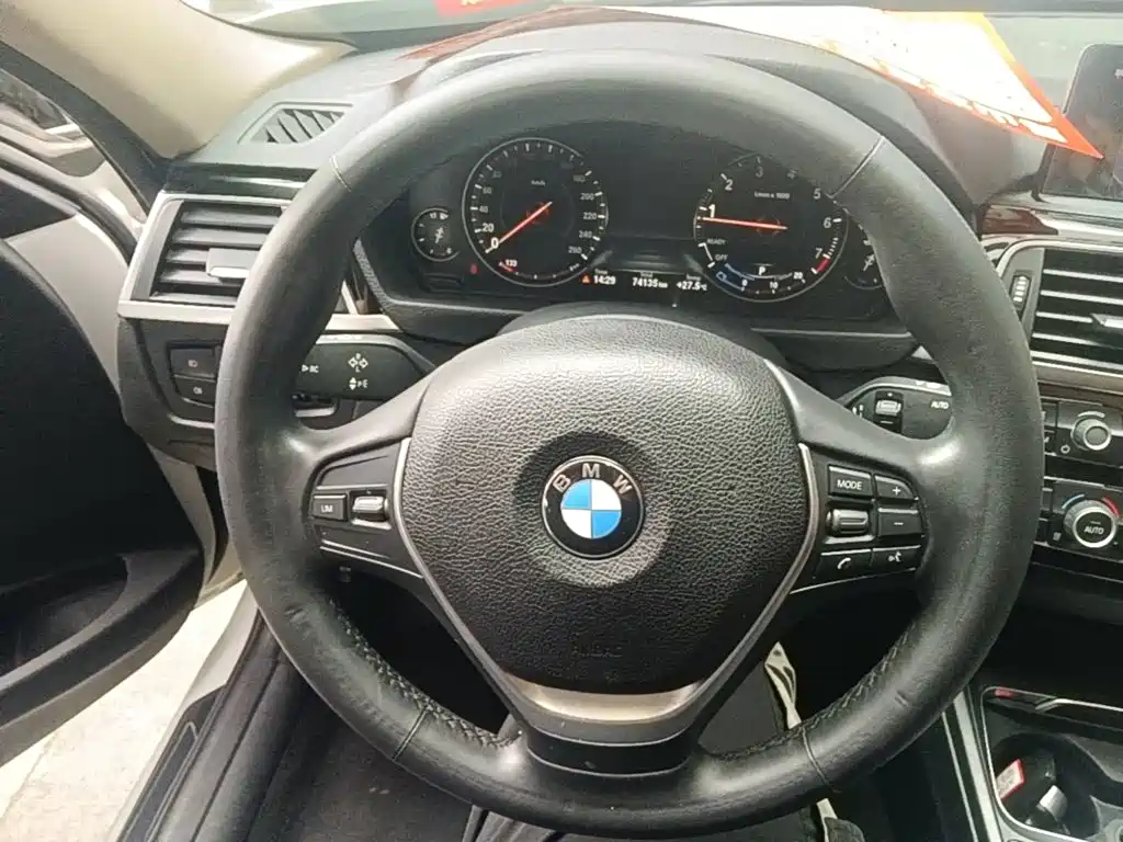 BMW 3 Series — миниатюра 11