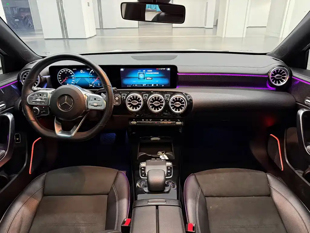 MERCEDES-BENZ A CLASS