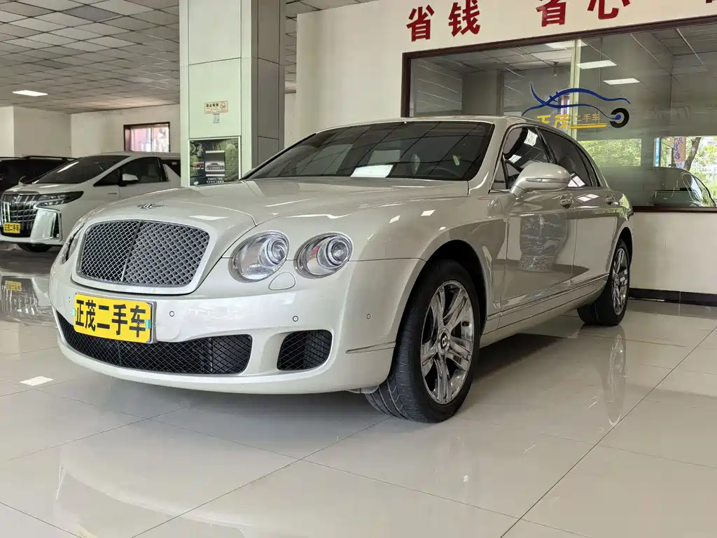 Bentley Flying Spur 2013
