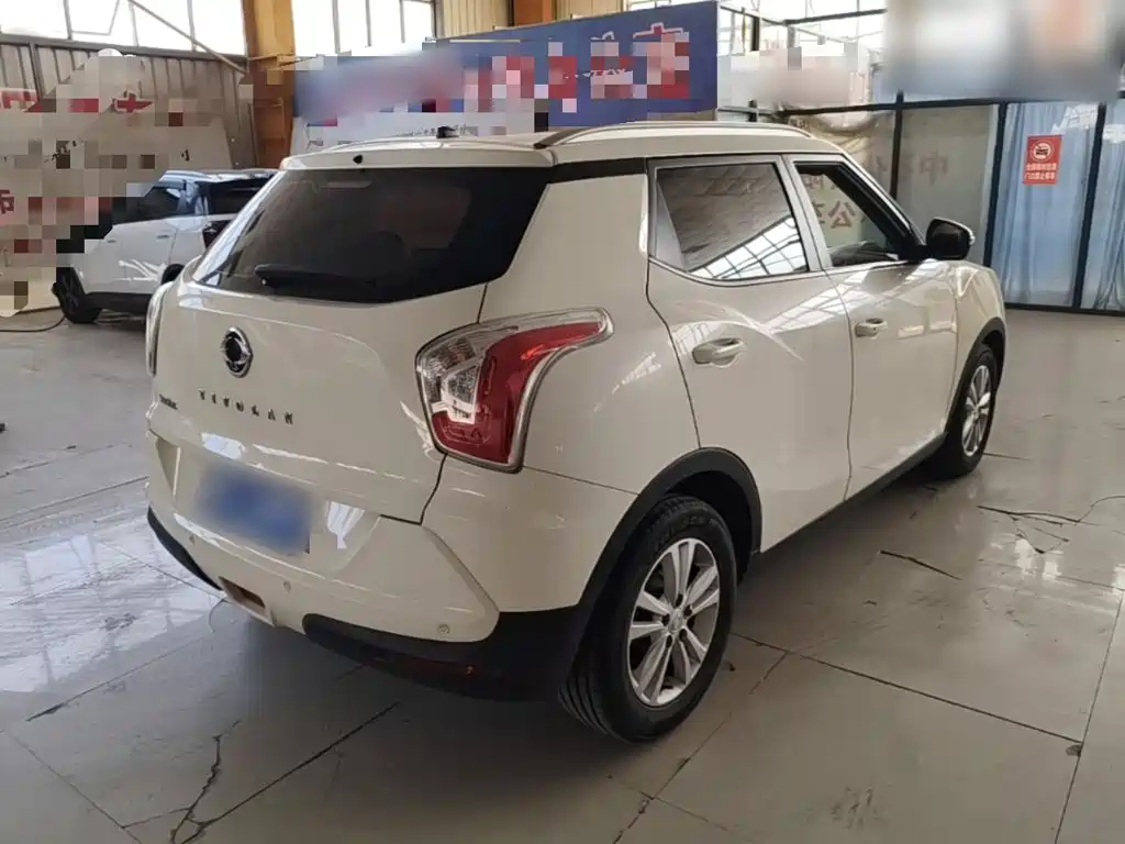 SsangYong Тивьера. — миниатюра 7