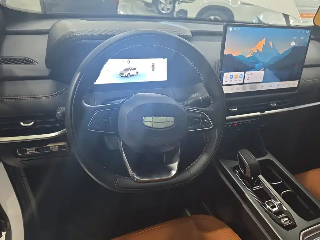 Geely Haoyue L — миниатюра 4