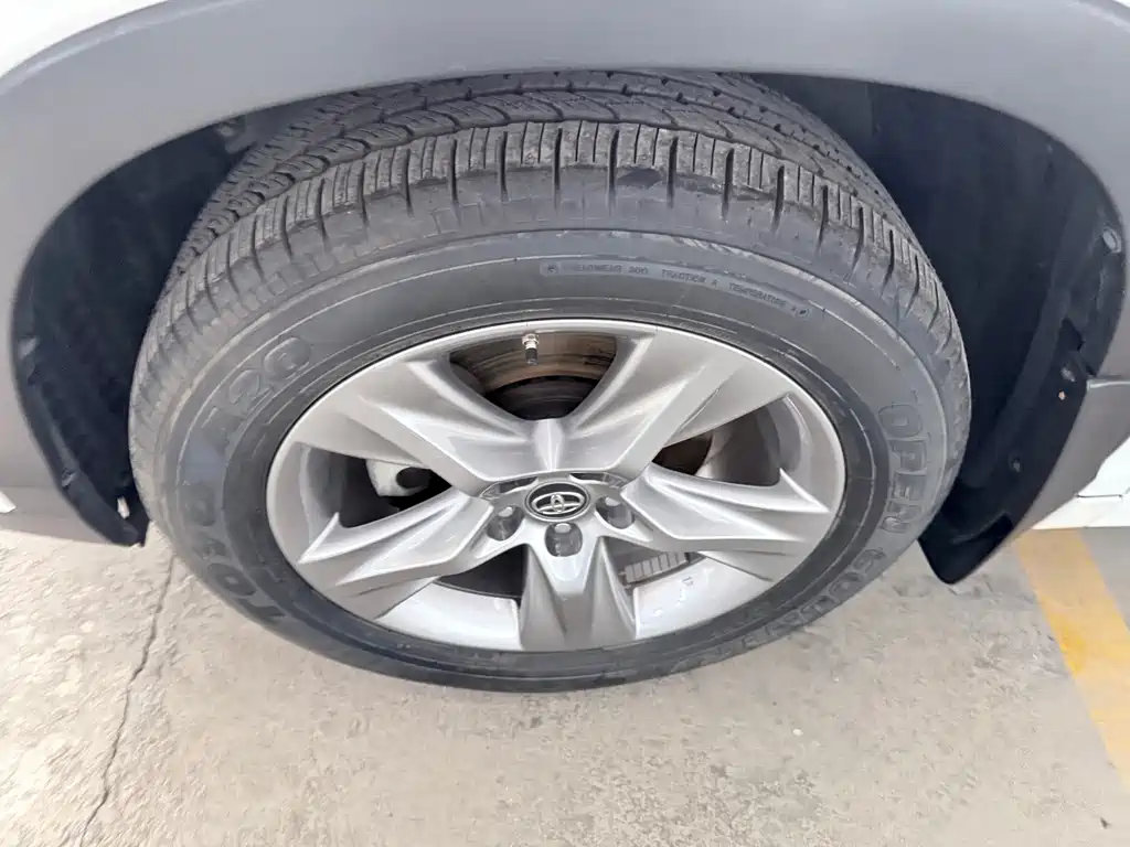 Toyota Highlander — миниатюра 5