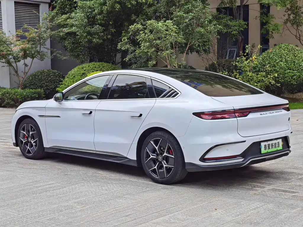 BYD Han — миниатюра 3