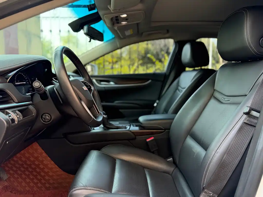 Cadillac XTS — миниатюра 6