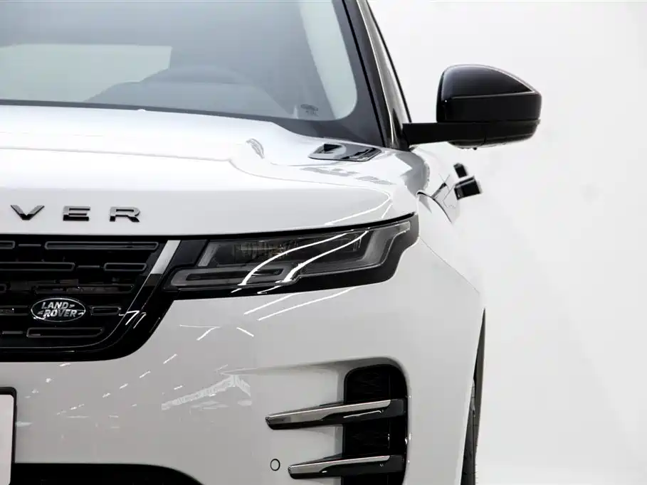 Land Rover Range Rover Evoque 2024 L SE