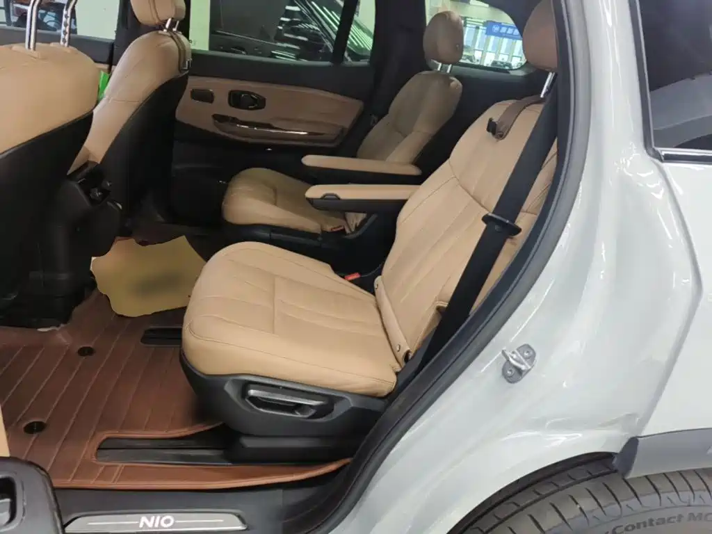 NIO ES8 — миниатюра 17