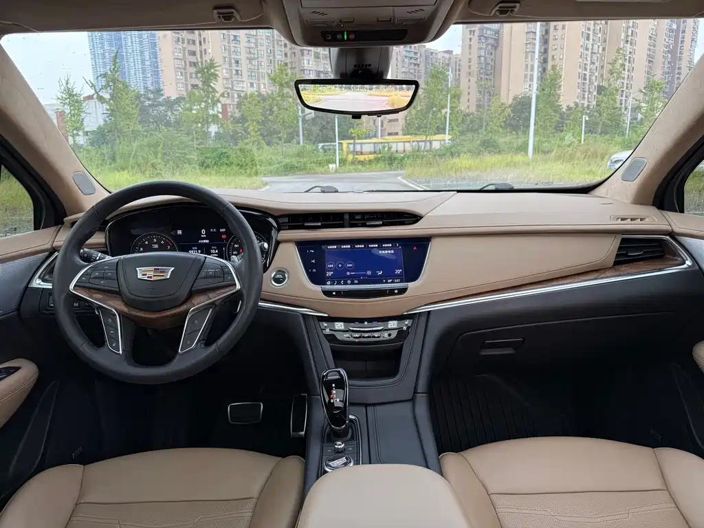 Cadillac XT5 — миниатюра 5